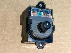 Corvette Power Mirror toggle joy stick Switch GM OEM 92 93 - Foto 1 di 3