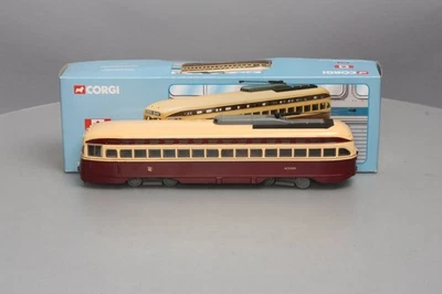 Corgi 55010 1:50 Toronto Transit Commission PCC Streetcar - Image 1 of 4