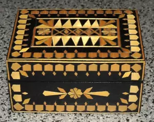 VINTAGE Holzkiste Truhe Box Kästchen Schatulle 10x5x8cm - Bild 1 von 8