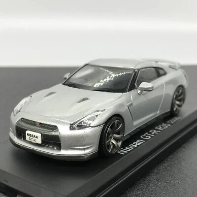 Mini Car Nissan GTR R35 2008 Silver 1/43 Scale Box Display Diecast Vol 166 - Image 1 of 4