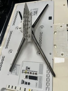 TV STAND LEG FOR 40” SAMSUNG + FITTING SCREWS  UE40F6510SB - Picture 1 of 3