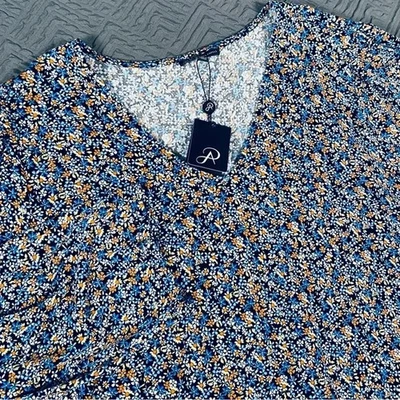 NUEVO Top tejido floral azul Adrianna Papell talla 3X Foto 1 de 4