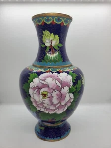 Vtg Chinese Blue Pink Cloisonne Metal Enamel Vase Bird Flowers Brass Trim 10" - Picture 1 of 11