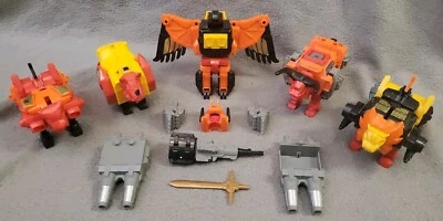 Transformers G1 PREDAKING Combiner Reissue 2004 D-78 Metal Part Variant Predacon - Image 1 of 4