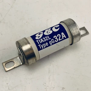 GEC TIA32L HRC Fuse link 32A TIA Offset Bolted 415V - Bild 1 von 1