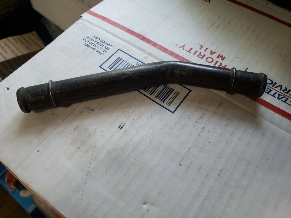 1980 1981 Chevrolet Chevette воздуха впрыска реактор запорная труба 14015617 GM OEM - Изображение 1 из 1