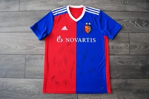 FC BASEL 1893 SWITZERLAND HOME FOOTBALL SHIRT 2018/19 ALL PLAYERS SIGNEDS RARE! - Picture 1 of 11