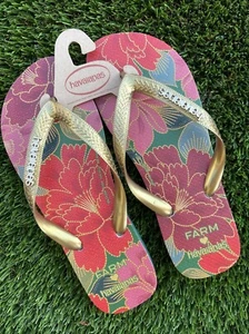 NEW HAVAIANAS X FARM RIO Flip Flops Gold Red Floral Women’s 11/12 EUR 43/44 - Picture 1 of 5