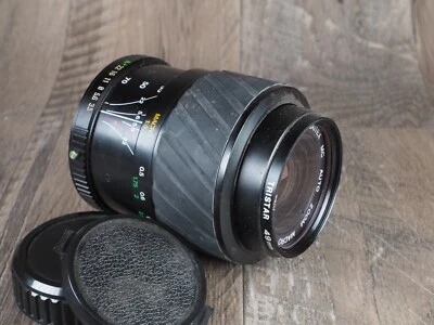 Saitex 35-70mm Zoom Lens f3.5-4.8 macro skylight filter both caps pentax k mount - Image 1 of 4