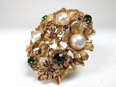 Florenza Floral Motif Brooch - Faux Pearls with Green, Red and Pink Rhinestones. - Image 1 of 3