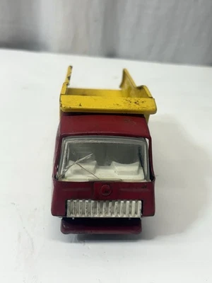 TONKA TOY DUMP TRUCK CONSTRUCTION TOYS - Image 1 of 4