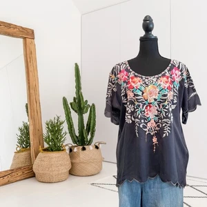 Johnny Was Women's XS Jenn Short Sleeve Floral Embroidered Eyelet Top Gray - Picture 1 of 12