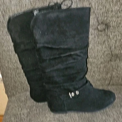 Niño pequeño bebé niña talla 6m botas gamuza negra como cremallera okiedokie Flynn.  Foto 1 de 4