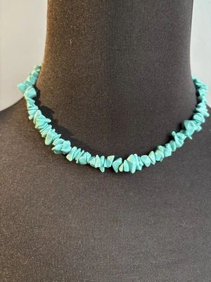 Türkis Halskette Steinkette mit Goldfarben Verschluss Vintage Naturstein 40 cm - Bild 1 von 4