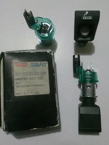 SEAT MALAGA ACCENDISIGARI AUTO PRESA 12 VOLT NUOVO ORIGINALE SE023970000 A - Imagen 1 de 2