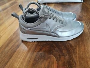 Nike Air Max Thea womens Leather trainers, size 6 UK Metallic Silver 861674 001