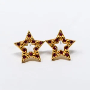 Vintage Avon Gold Tone Red Rhinestone Star Pierced Earrings sculptural studs - Picture 1 of 4