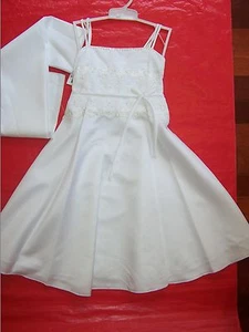 BNWT GIRLS WHITE PARTY WEDDING CHRISTENING BAPTISM DRESS WITH SCARF  SIZE 4 - 5  - Imagen 1 de 2