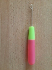 Knüpfhaken Knüpfen Knüpfnadel Nadel Haken für Kissen, Teppiche, Handarbeit NEU - Bild 1 von 1