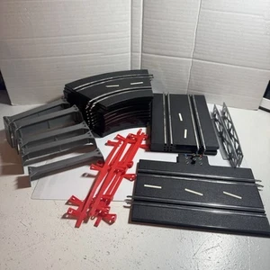 Mattel Hot Wheels Super Raceway Battery Powered Slot Car Set Replacement Track - Picture 1 of 6