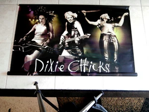 DIXIE CHICKS~ HANGING DISPLAY PROMO ONLY~ 48 X 35 UNUSED ~MUSIC MEMORABILIA - Imagen 1 de 4