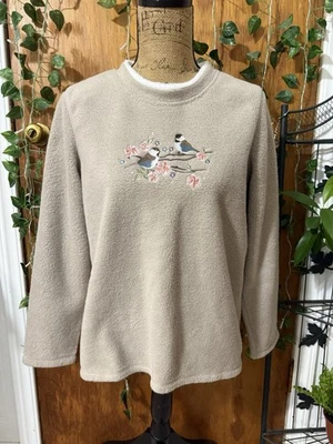 Sudadera polar beige con un pájaro y bordado floral. Talla M Foto 1 de 3