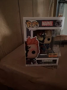 Funko Pop! Marvel 797 Carnage Hot Topic Vinyl Figure - Picture 1 of 5