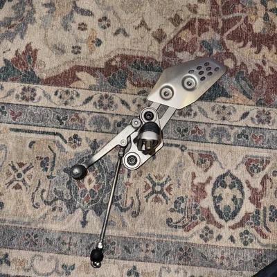 Yamaha FZ07 FZ7 2016 15-17 delantero izquierdo trasero palanca de cambios soporte de reposapiés Foto 1 de 2