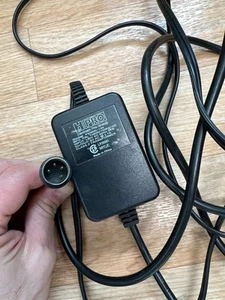 Digitech power supply HPRO PS0920-120 4pin DIN connector 9V AC - Picture 1 of 4