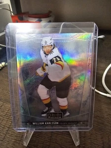 2024-25 OPC Platinum - William Karlsson - Arctic Freeze /99 Vegas Golden Knights - Picture 1 of 2