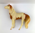 Série Mustang sauvage cheval Breyer, étalon chapeau de médecine sacrée, #750202, 2002