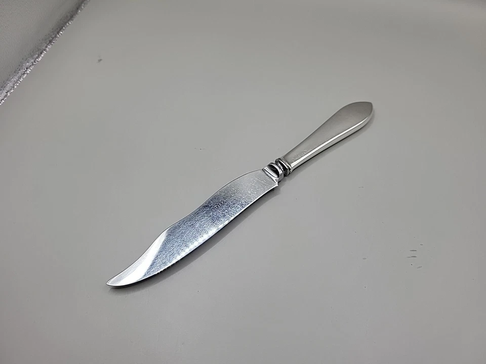 Antiguo cuchillo de cubiertos de plata esterlina Tiffany & Co. Faneuil fabricante de 8,1" Foto 1 de 4