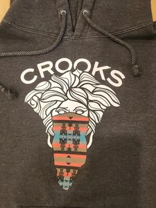 Crooks and Castles Men Pullover Hoodie Size Medium Medusa Bandana Long Sleeve - Picture 1 of 5