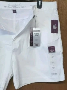 NWT Woman GLORIA VANDERBILT Pleated Front SHORTS Size 18 White Relaxed Leg $50 - Imagen 1 de 3