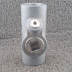 Appleton ENY-4 * 1-1/4" Seal Off Explosion Proof - Picture 1 of 12