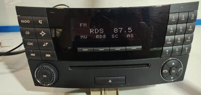Autoradio Originale Mercedes Classe E W211 MF 2321 - Immagine 1 di 4