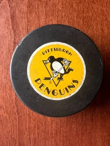 Vintage Pittsburgh Penguins Hockey John Ziegler Official Puck NHL gebraucht - Bild 1 von 5