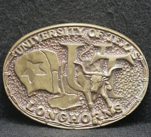 XA07132 VINTAGE AÑOS 70 **UNIVERSIDAD DE TEXAS LONGHORNS** HEBILLA DE CINTURÓN UNIVERSITARIO PARA HOMBRE - Imagen 1 de 2