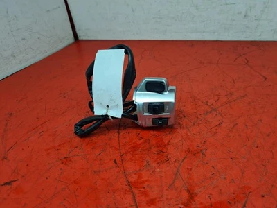 Interruptor lateral izquierdo Vespa Primavera LH 2014 Foto 1 de 4