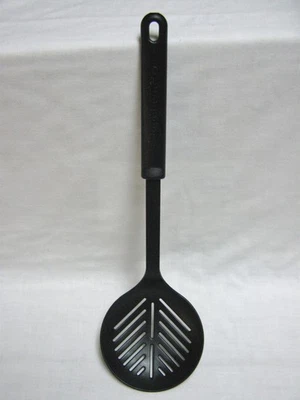 CALPHALON LONG HANDLE  BLACK SKIMMER STRAINING   SPOON UTENSIL - Image 1 of 4
