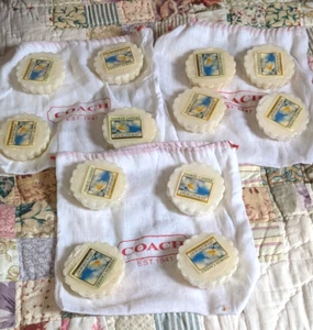 4 Yankee Candle LOVES ME LOVES ME NOT Wax Tart Melts NOS RARE + COACH pouch - Picture 1 of 3
