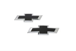 2024-25 NEW BODY Chevrolet Traverse Bowtie Emblems in Black GM OEM NEW 26504544 - Picture 1 of 1