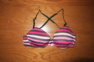 32B ❤️VINTAGE PINK BRA ❤️ VICTORIA'S SECRET ❤️LINED T-SHIRT DEMI STRIPE SEAMLESS - Picture 1 of 4