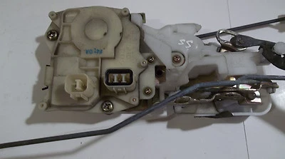 2002 Honda Accord atuador de trava de porta dianteira direita e unidade de trava - Imagem 1 de 4