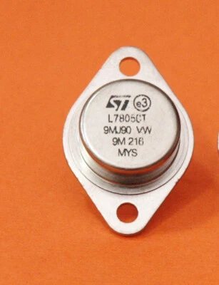 Voltage regulator-L7805CT -7805 5V/1.5A /2A -TO3- STM-NEW/NOS-LOT OF 5PCS - Image 1 of 4