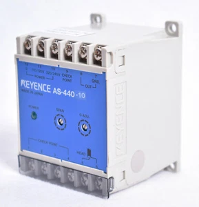 Keyence Sensor Amplifier AS-440-10 - Picture 1 of 5