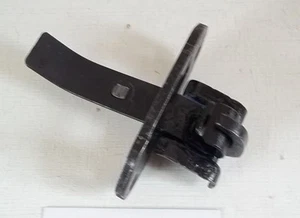 VOLKSWAGEN CADDY 2004 - present - REAR DOOR CHECK STRAP ARM - GENUINE VW - NEW - Picture 1 of 2