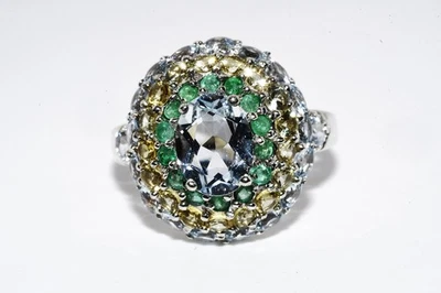 Anillo de topacio blanco y piedras preciosas mixtas naturales de 2,13 quilates de plata de ley de $395,925 Foto 1 de 4