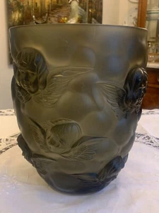 Art Deco,Art Glass Cherubs Smoke Grey Black Large Vase, Designer Curt Schlevogt - Picture 1 of 11