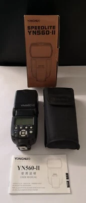 Yongnuo Digital Speedlite YN560-II Camera Flash Boxed - Image 1 of 4